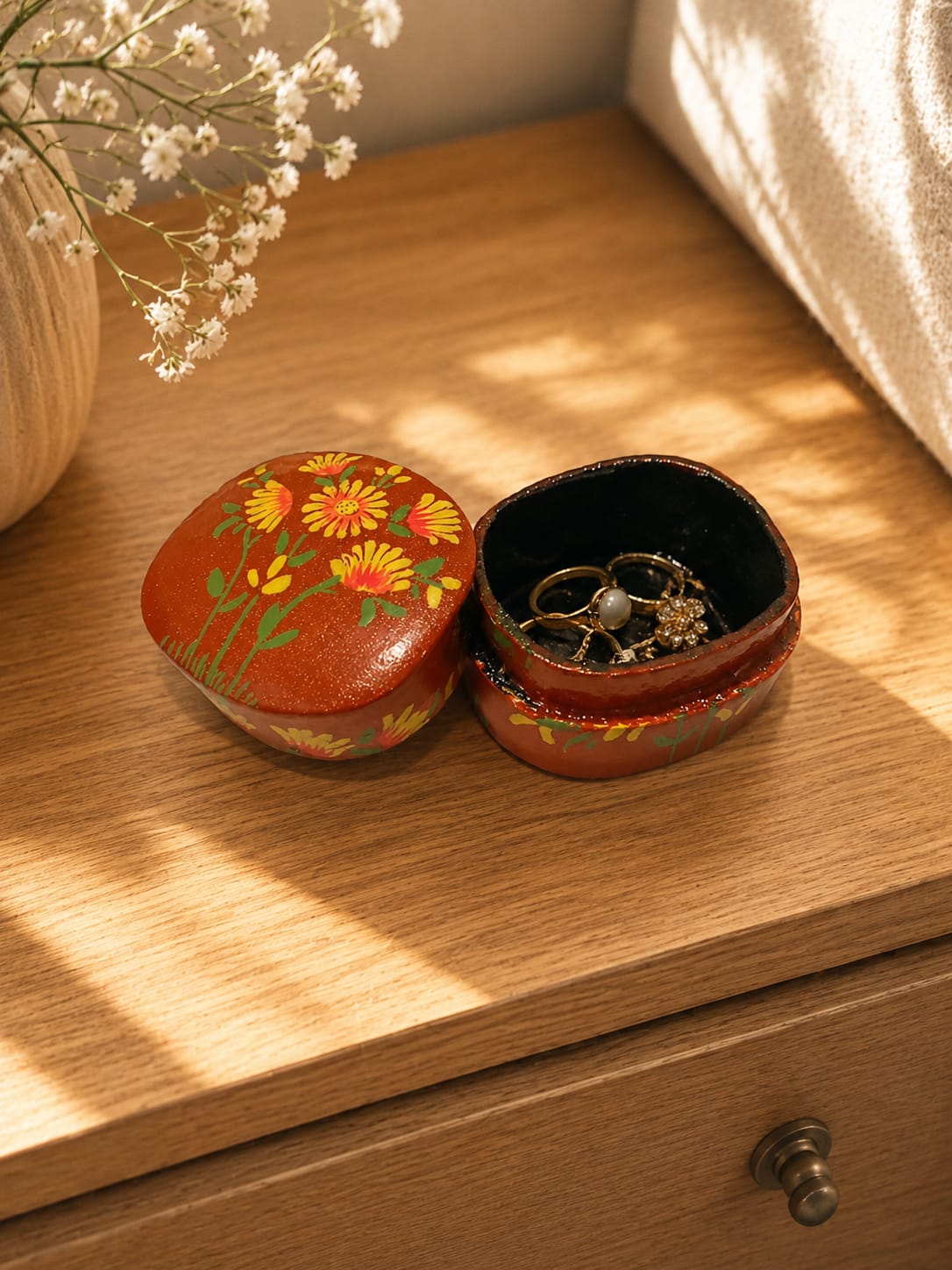 Kashmir Paper Mache Trinket Box | Handmade | 2 Inch |