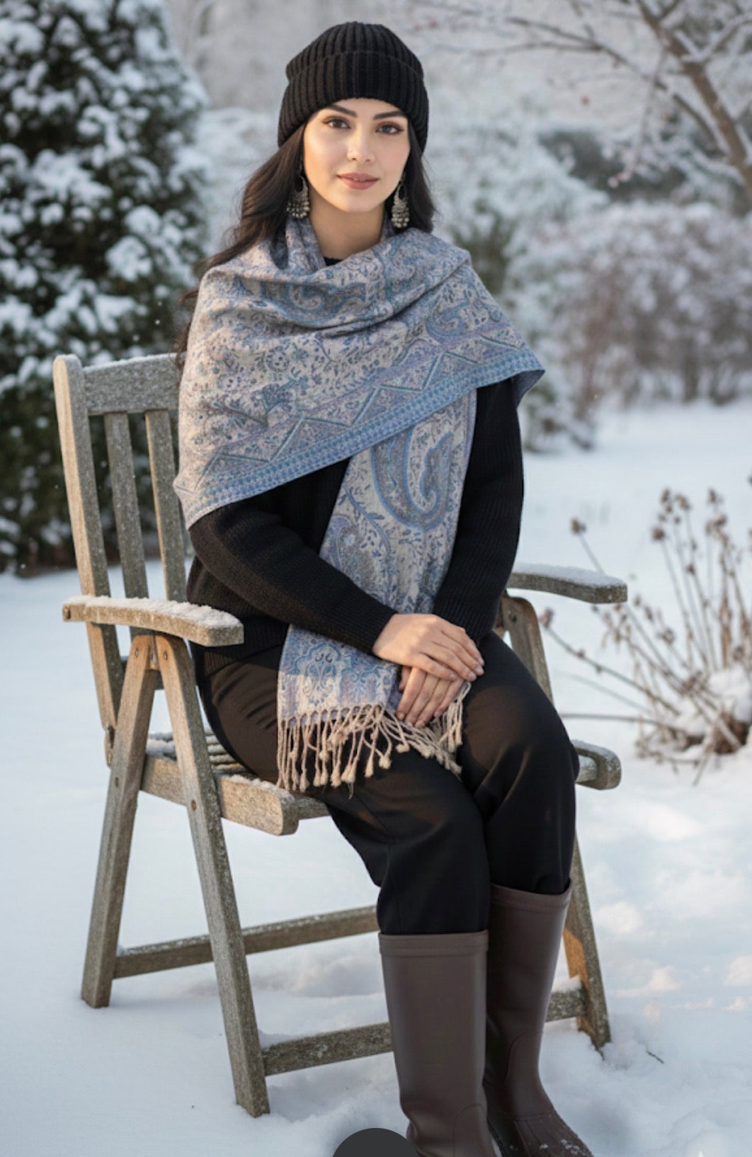 Semi Pashmina Kani Stole | Light Grey Paisley Colored | Kashmiri Woven Stole