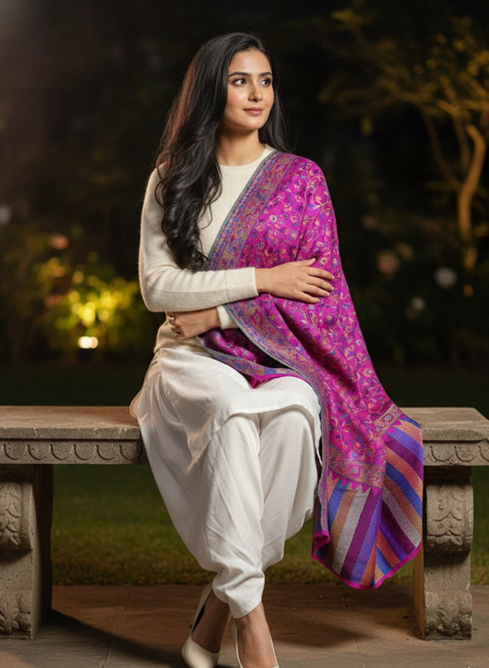 Fine Wool | Kaani Jamawar Ladies Stole | Pink Colored