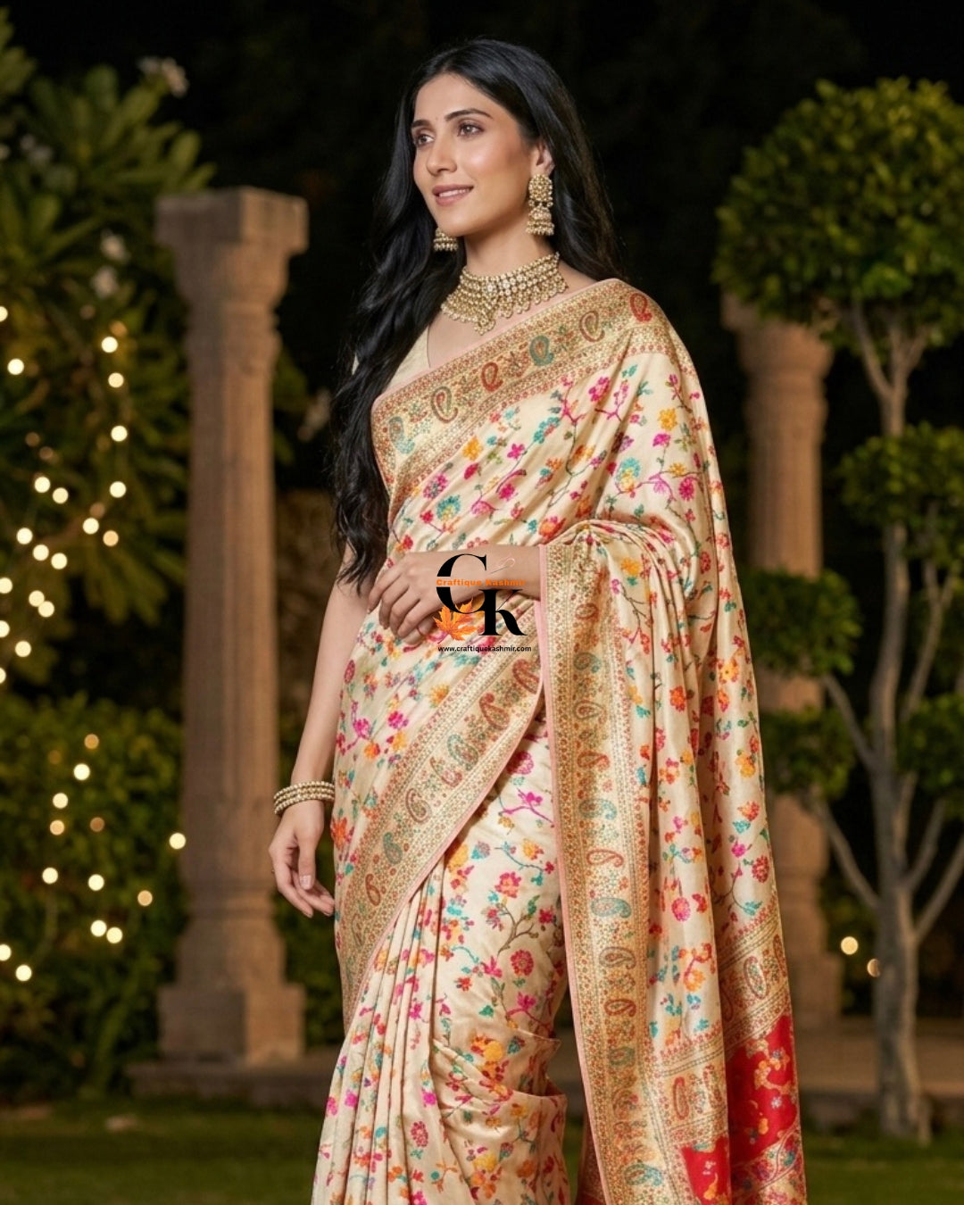Craftique Kashmir Ethereal Ivory Floral Silk Saree with Vibrant Contrast Border and Blouse Set