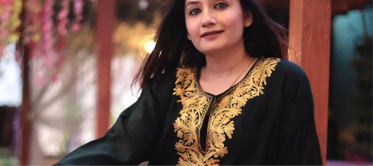 Black Colored | Aari & Zari Embroidered Ladies Pheran | Fine Cashmilion