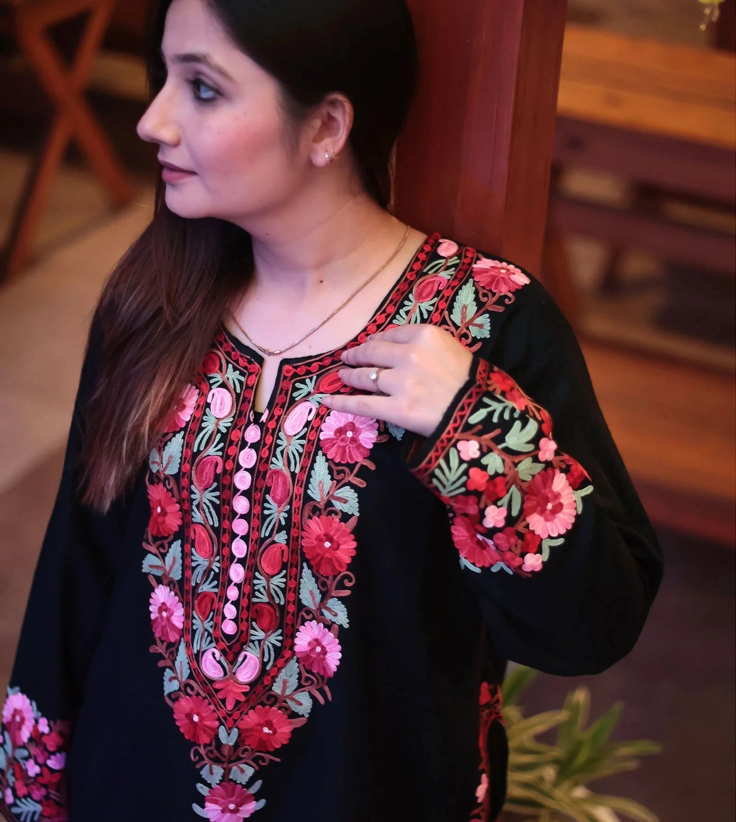 Premium Embroidered Ladies Pheran | Black Colored | Colorful Aari Emroidery | Fine Wool