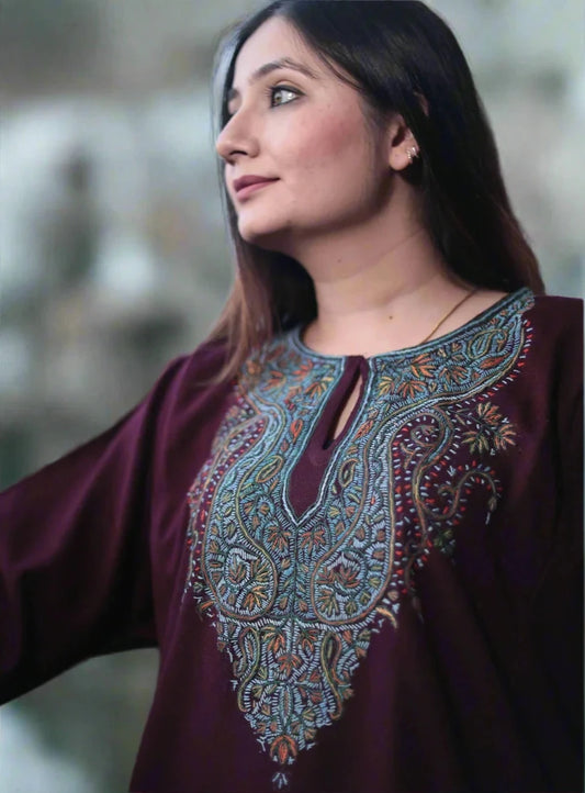 Wine Colored Ladies Pheran | Bootidaar Kashmiri Somani Embroidered | Fine Wool